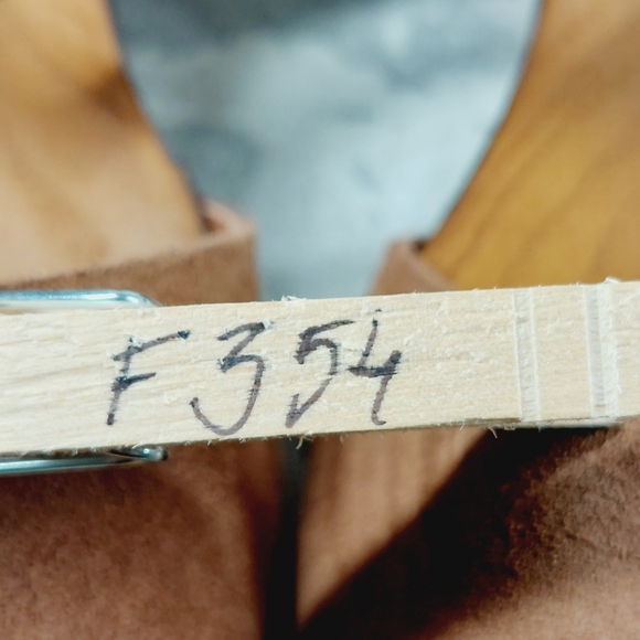 NEW Steve Madden Alabama Platform Brown Suede Wooden Studded Sandals F354 - Picture 12 of 12